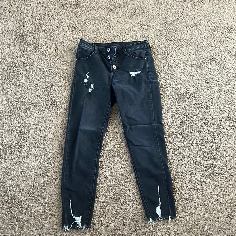 Risen jeans. Size 3 waist size 26.